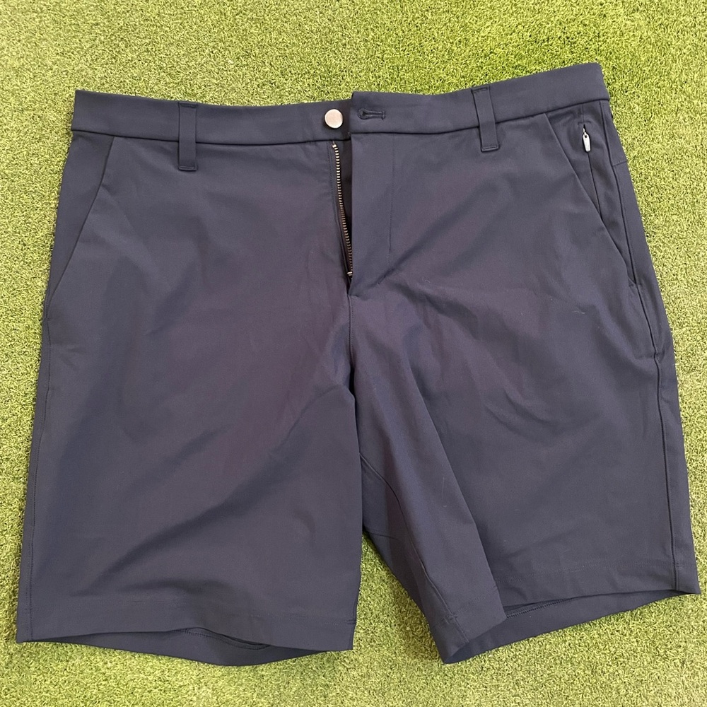 Men’s lululemon shorts